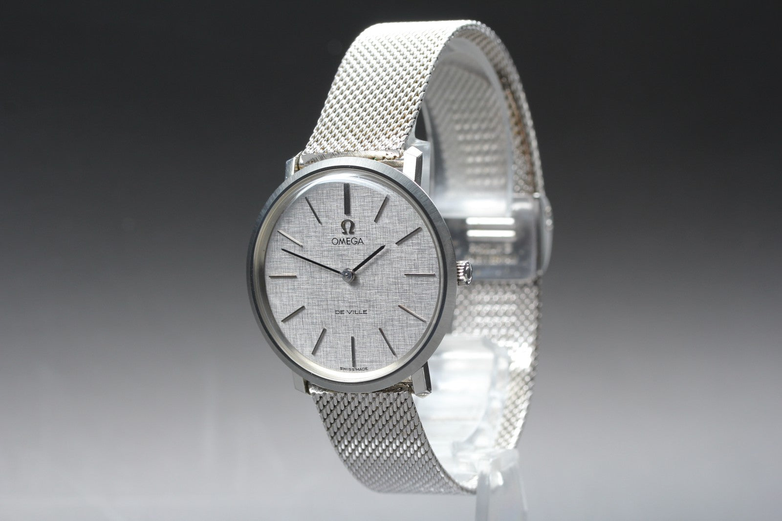 1970 MINT OMEGA De Ville 33mm 111.077 Manual Silver Dial Men's Watch Vintage