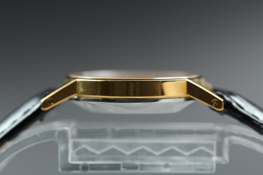 1977 Near MINT OMEGA De Ville 24mm 511.0392 Manual Gold Dial Women's Vintage