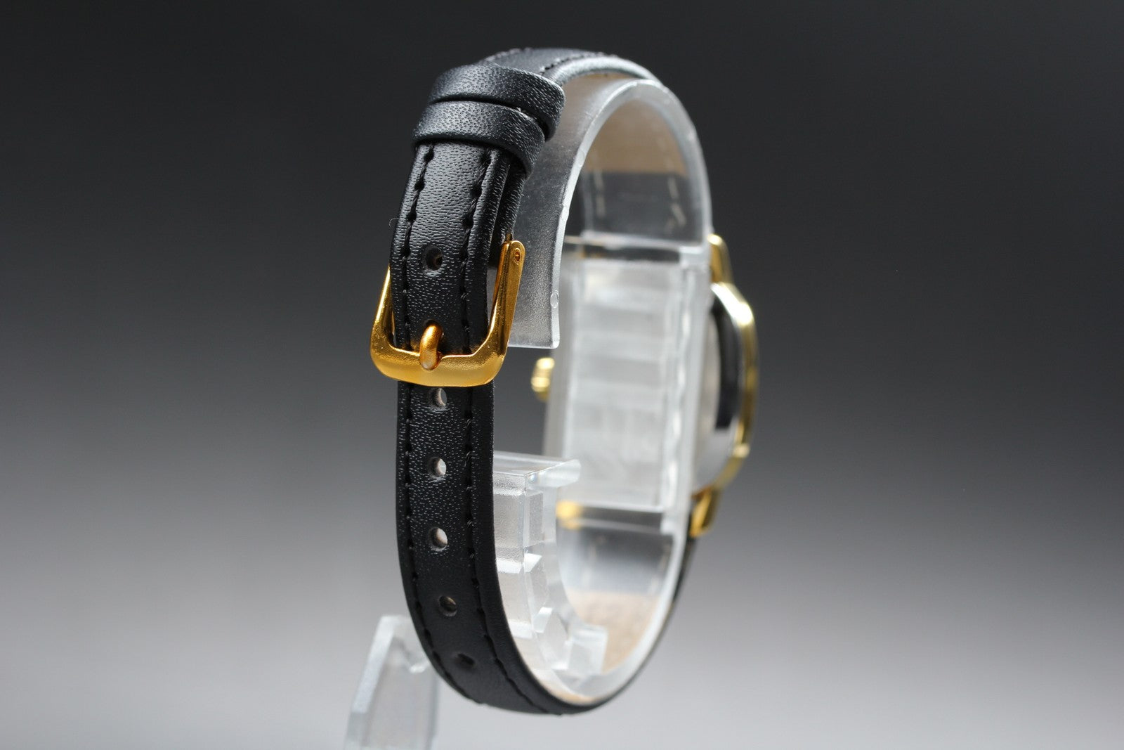 1977 Near MINT OMEGA De Ville 21mm 511.0509 Manual Gold Roman Dial Women Vintage