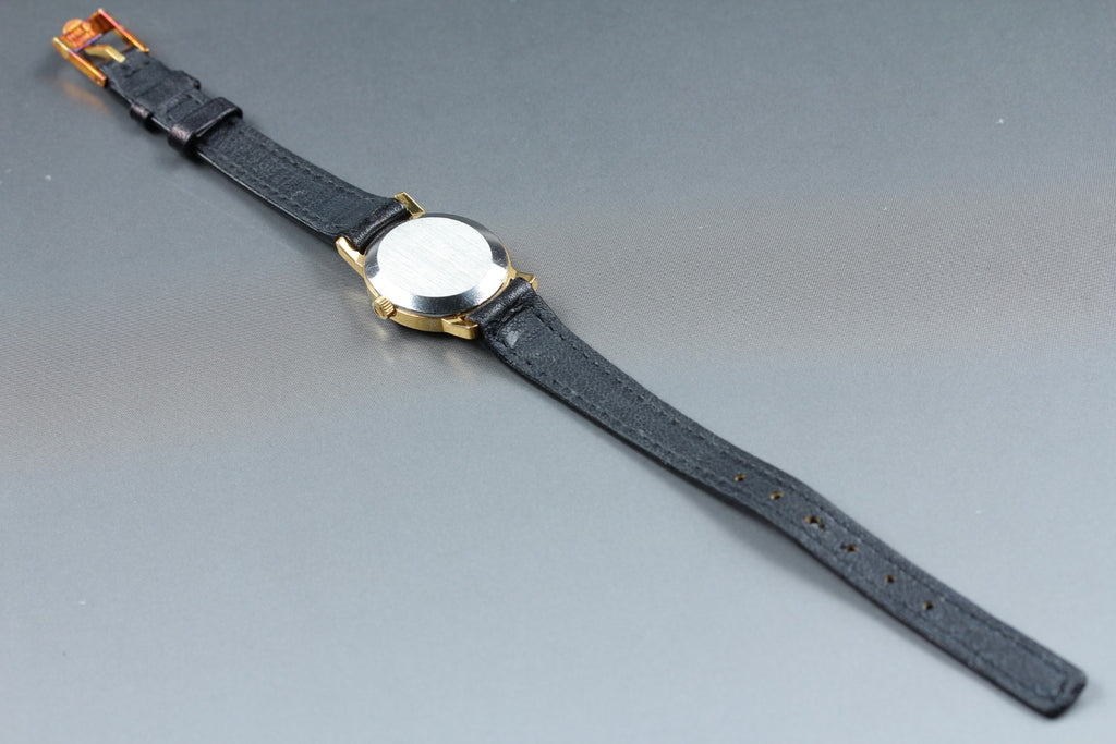 1978 Near MINT OMEGA Geneve 21mm 511.0411 Manual Gold Dial Women's Watch Vintage