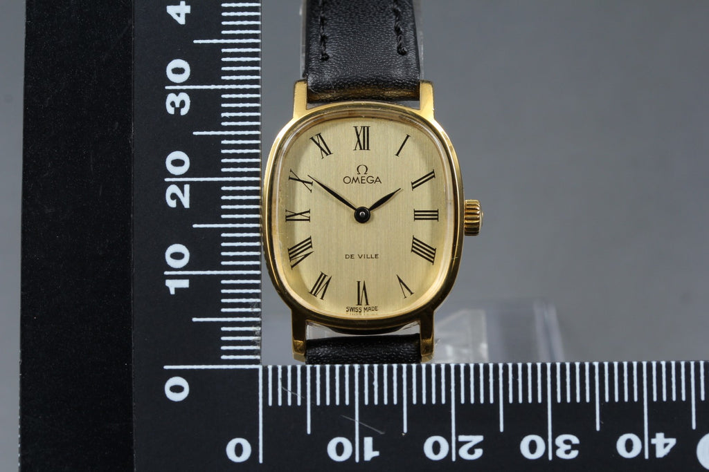 1977 Near MINT OMEGA De Ville 21mm 511.0509 Manual Gold Roman Dial Women Vintage