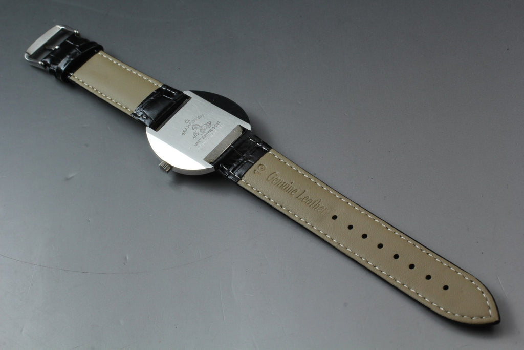 Near MINT OMEGA Seamaster COSMIC 35mm 135.017 Manual Silver Dial Men's Vintage