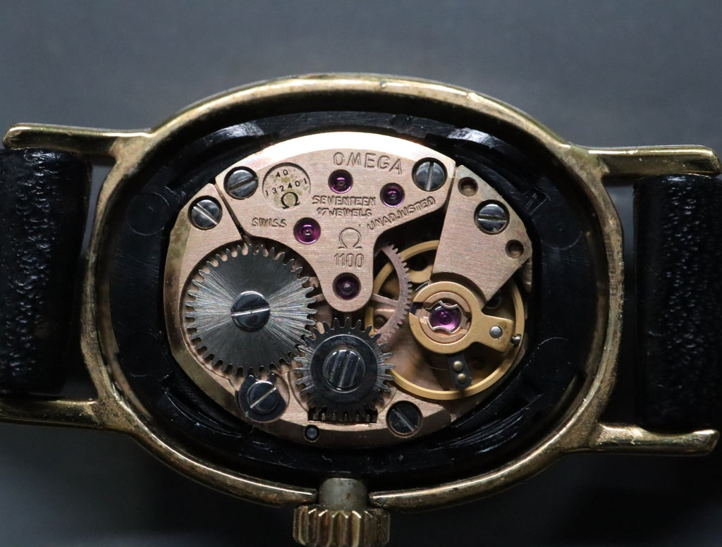 1977 Near MINT OMEGA De Ville 18mm 511.0553 Manual Gold Dial Women's Vintage