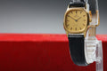 1984 Near MINT/Box OMEGA De Ville 20mm 591.0380 Quartz Gold Dial Women's Vintage