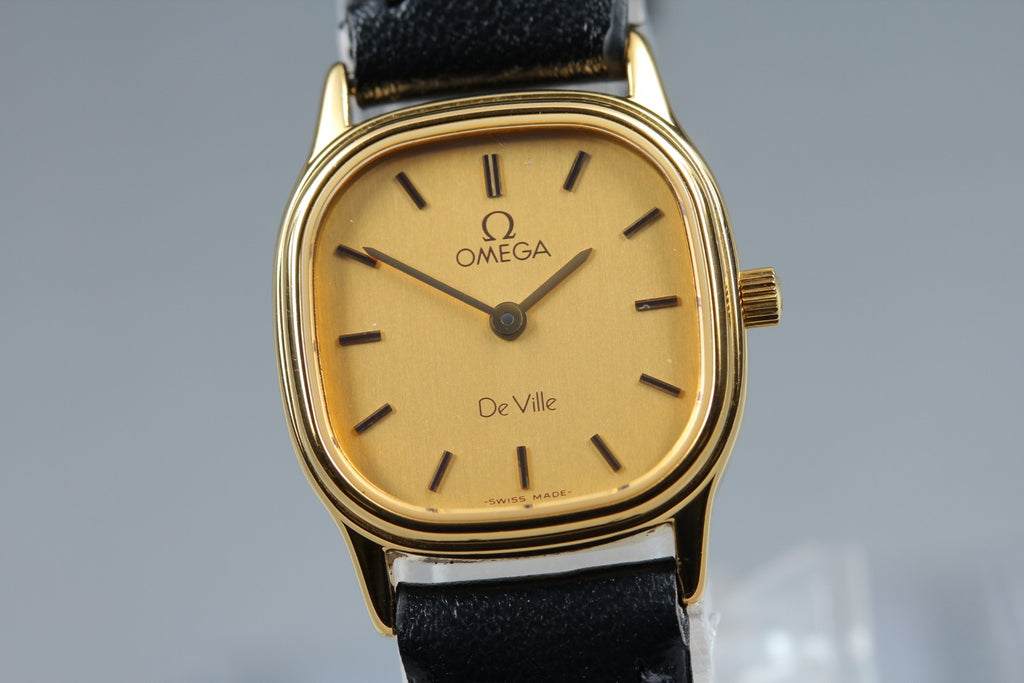 1984 Near MINT/Box OMEGA De Ville 20mm 591.0380 Quartz Gold Dial Women's Vintage
