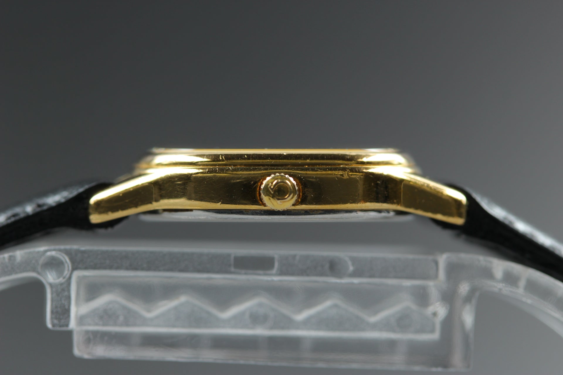 1984 w/Box OMEGA De Ville 20mm 591.0280 Quartz Gold Dial Women's Vintage Exc+5