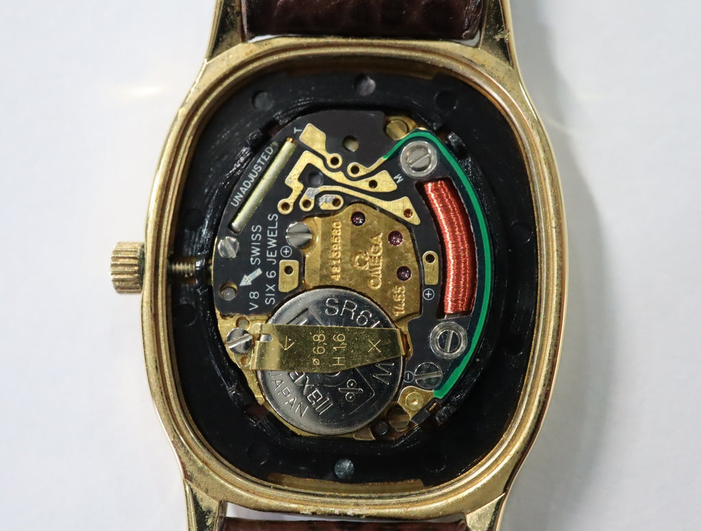 1985 Near MINT/Box OMEGA De Ville 20mm 591.0381 Quartz Gold Dial Women's Vintage