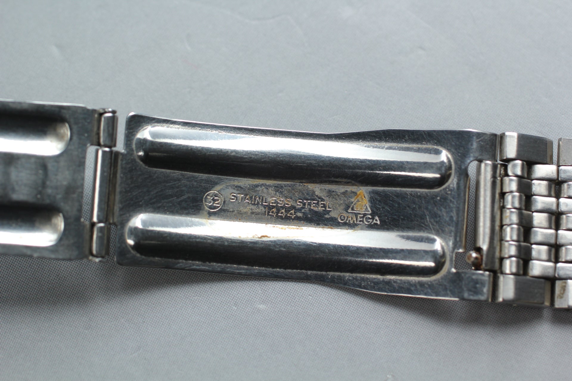 Near MINT OMEGA Seamaster Bracelet FF799/1444 18mm Stainless Steel Men's Vintage