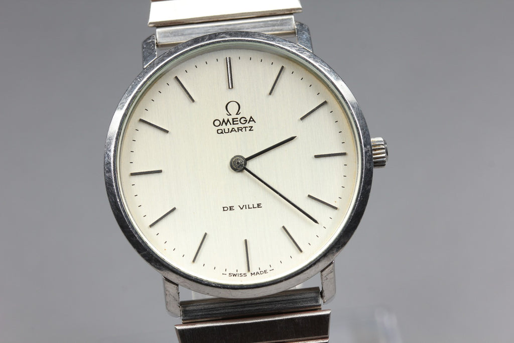 1977 Near MINT OMEGA De Ville 191.0044 34mm Quartz Silver Dial Men's Vintage
