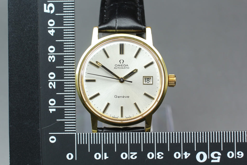 1972 Near MINT OMEGA Geneve 35mm 166.0098 Automatic Silver Dial Men's Vintage