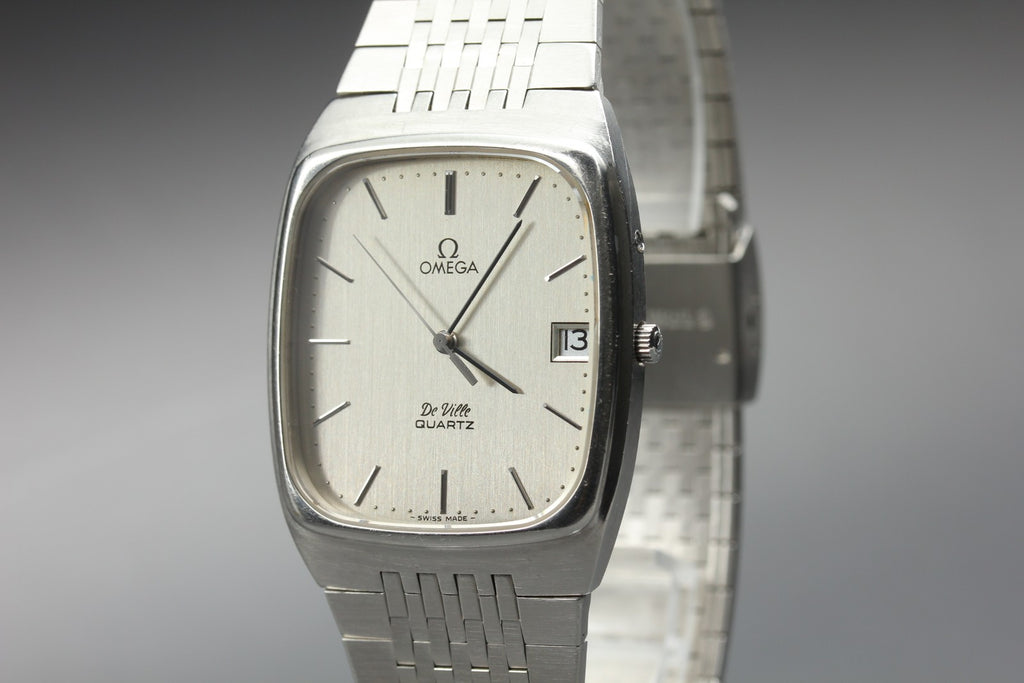 1979 Near MINT OMEGA De Ville 32mm 192.0043 Quartz Silver Dial Men's Vintage