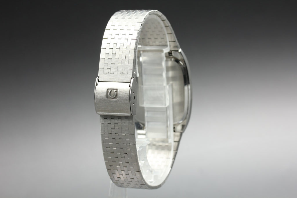 1979 Near MINT OMEGA De Ville 32mm 192.0043 Quartz Silver Dial Men's Vintage
