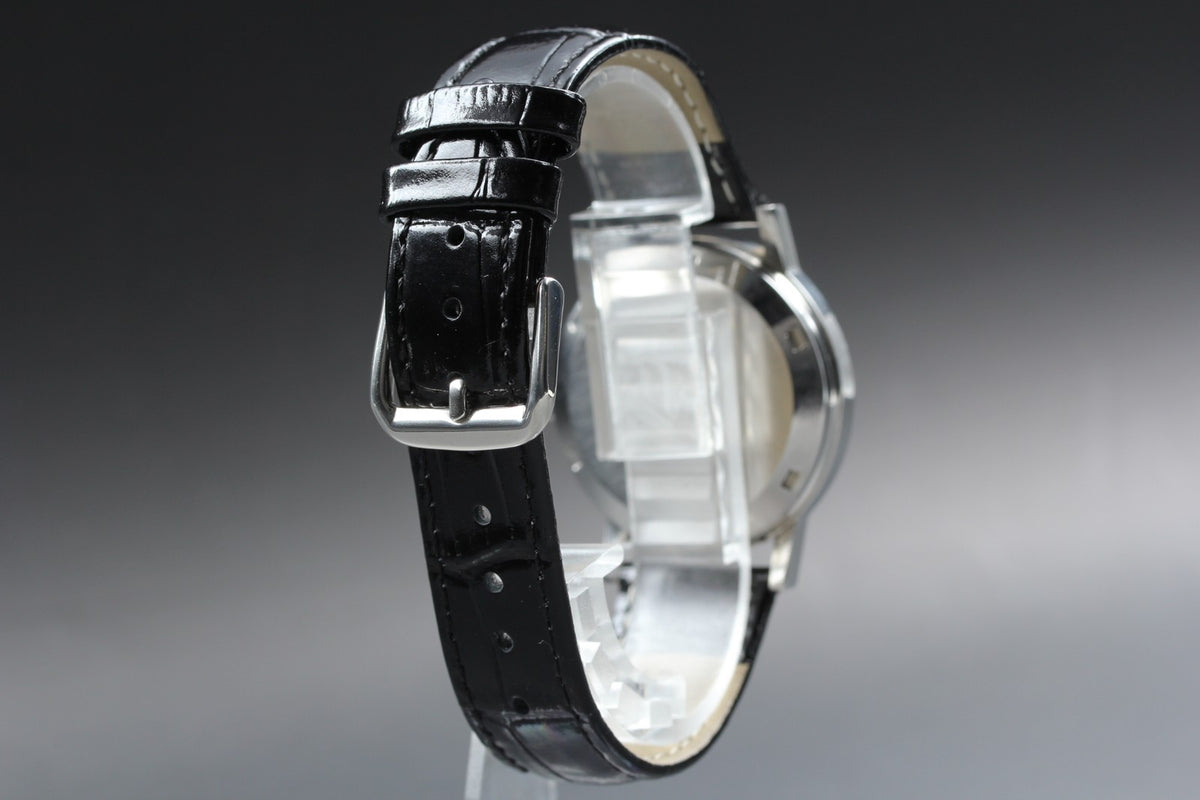 1972 Near MINT OMEGA Geneve 35mm 166.0117 Automatic Silver Dial Men's Vintage