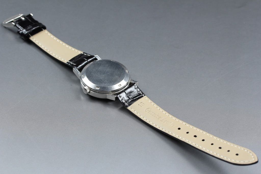 1972 Near MINT OMEGA Geneve 35mm 166.0117 Automatic Silver Dial Men's Vintage