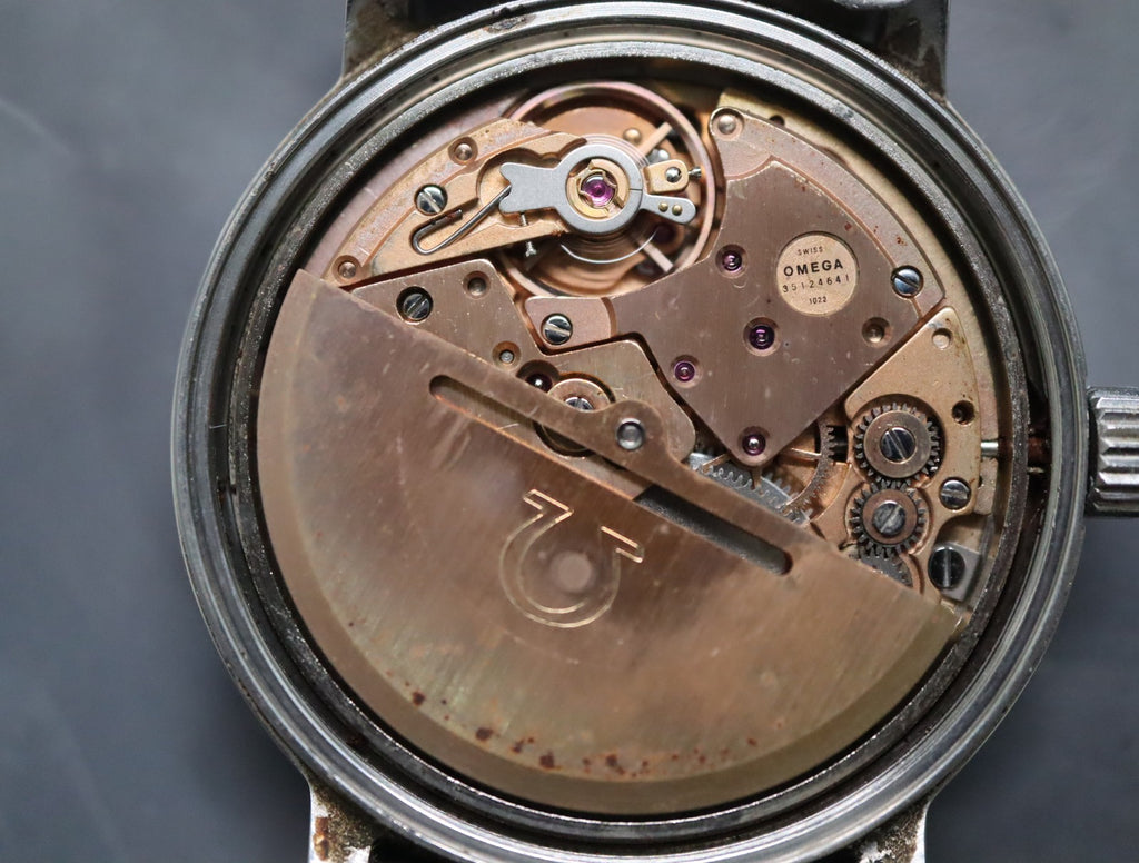1972 Near MINT OMEGA Geneve 35mm 166.0117 Automatic Silver Dial Men's Vintage