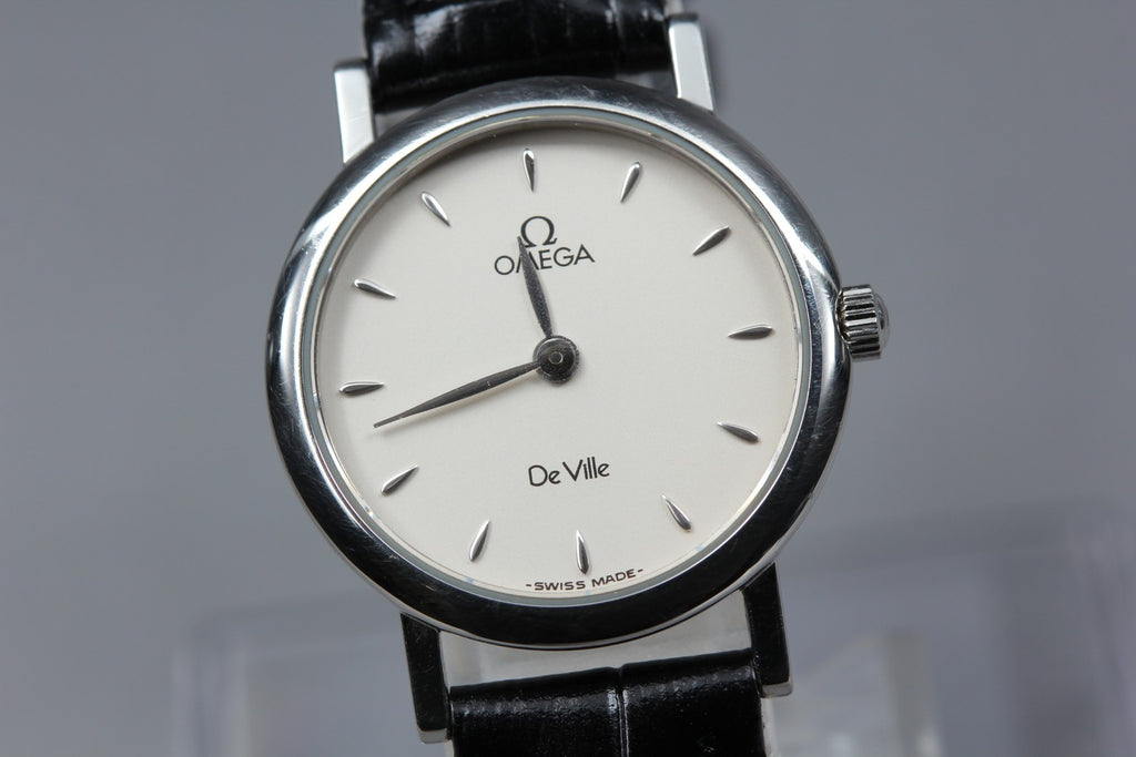 1994 Near MINT OMEGA De Ville 23mm 595.1111 Quartz Silver Dial Women's Vintage