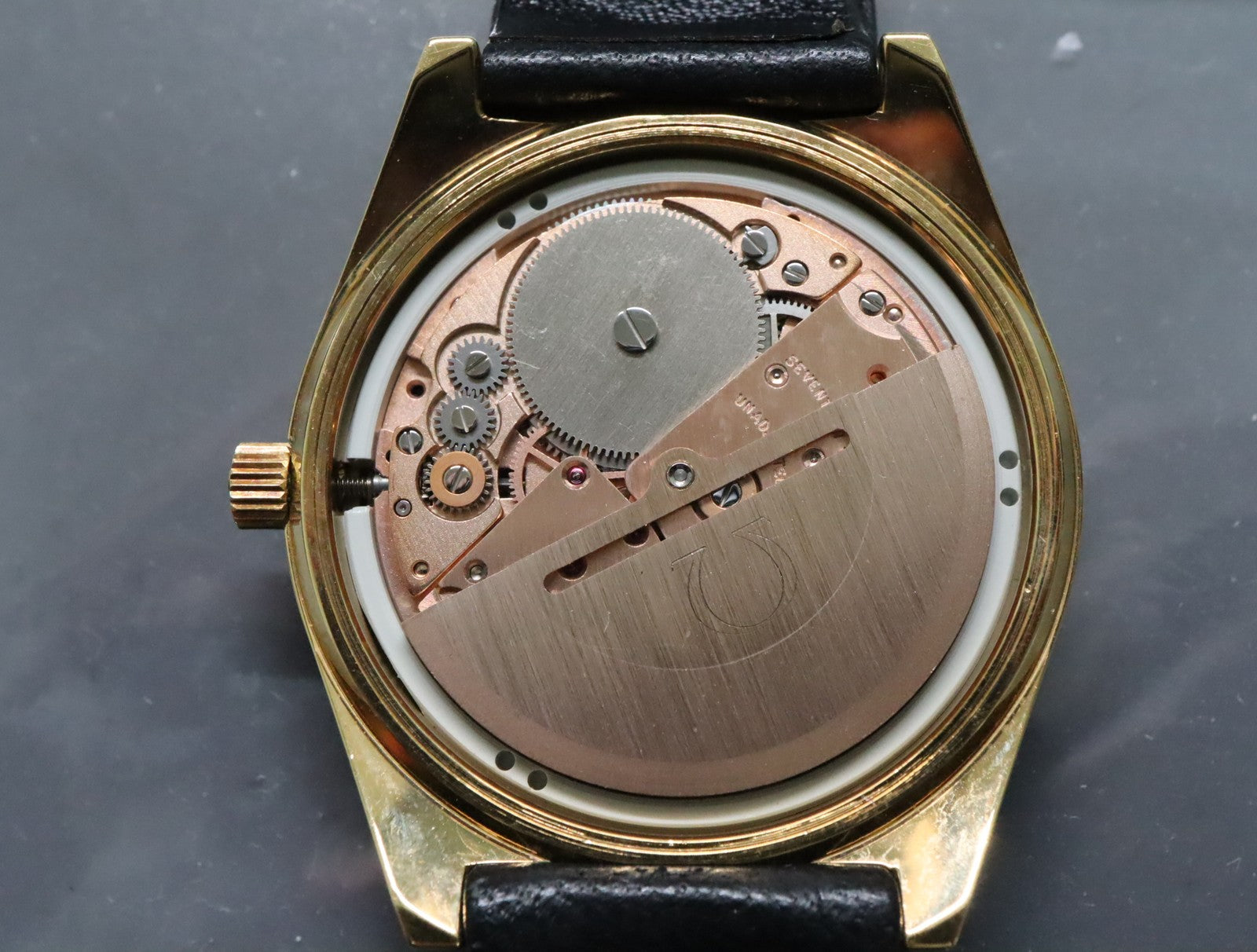 1979 Top MINT OMEGA Seamaster 35mm 166.0210 Automatic Gold Dial Men's Vintage