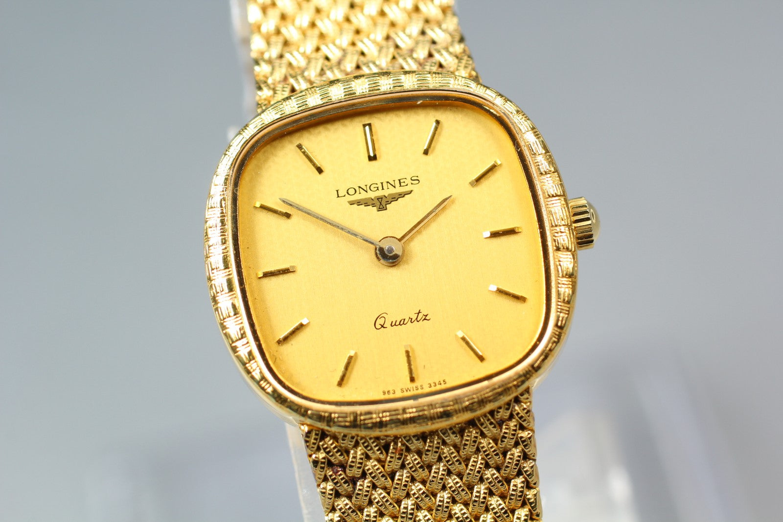 Near MINT Longines 963 3345 21mm Quartz Gold Plated Gold Dial Women's Vintage