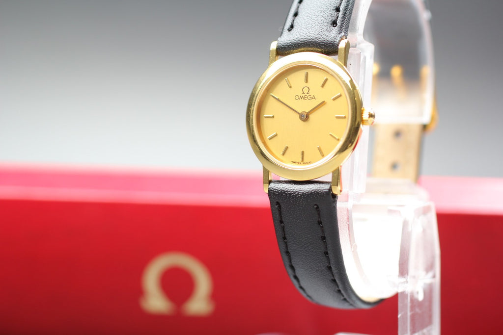 1991 Near MINT/Box OMEGA De Ville 595.0097.2 22mm Quartz Gold Women's Vintage