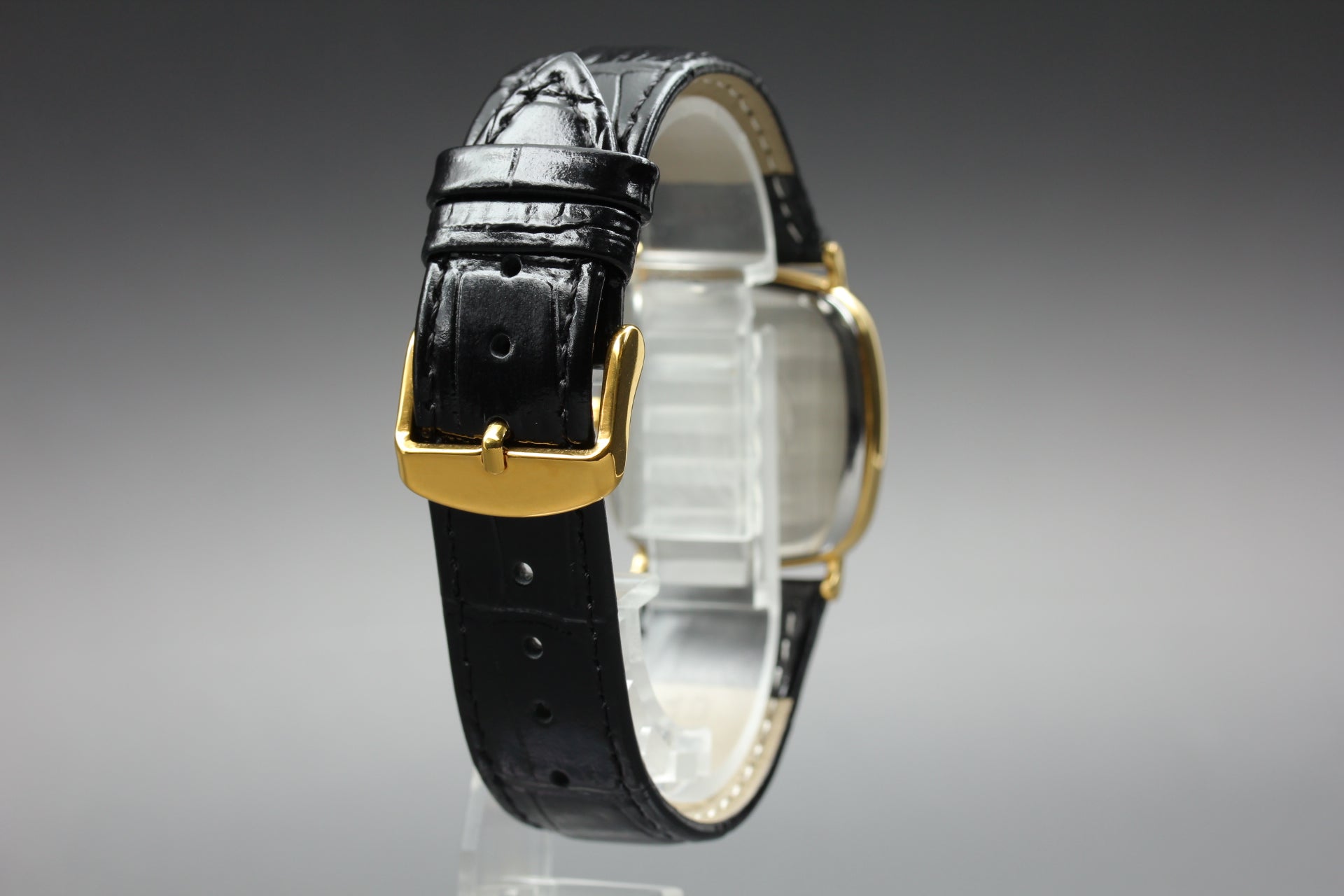 1989 Near MINT OMEGA De Ville 30mm 196.0317.1 Quartz White Roman Men's Vintage