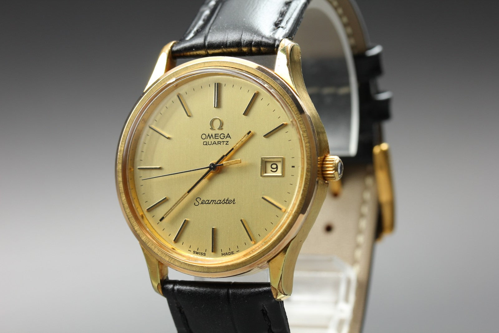 1977 OMEGA Seamaster 36mm 196.0106 Quartz Gold Dial Men's Watch Vintage Exc+5