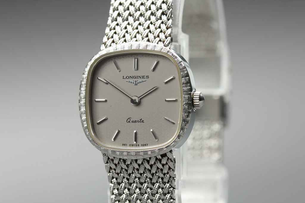 Near MINT LONGINES 961 3267 21mm Quartz Stainless Silver Dial Women's Vintage