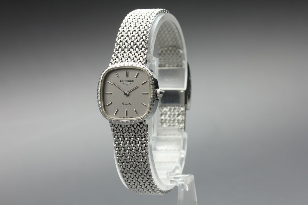 Near MINT LONGINES 961 3267 21mm Quartz Stainless Silver Dial Women's Vintage