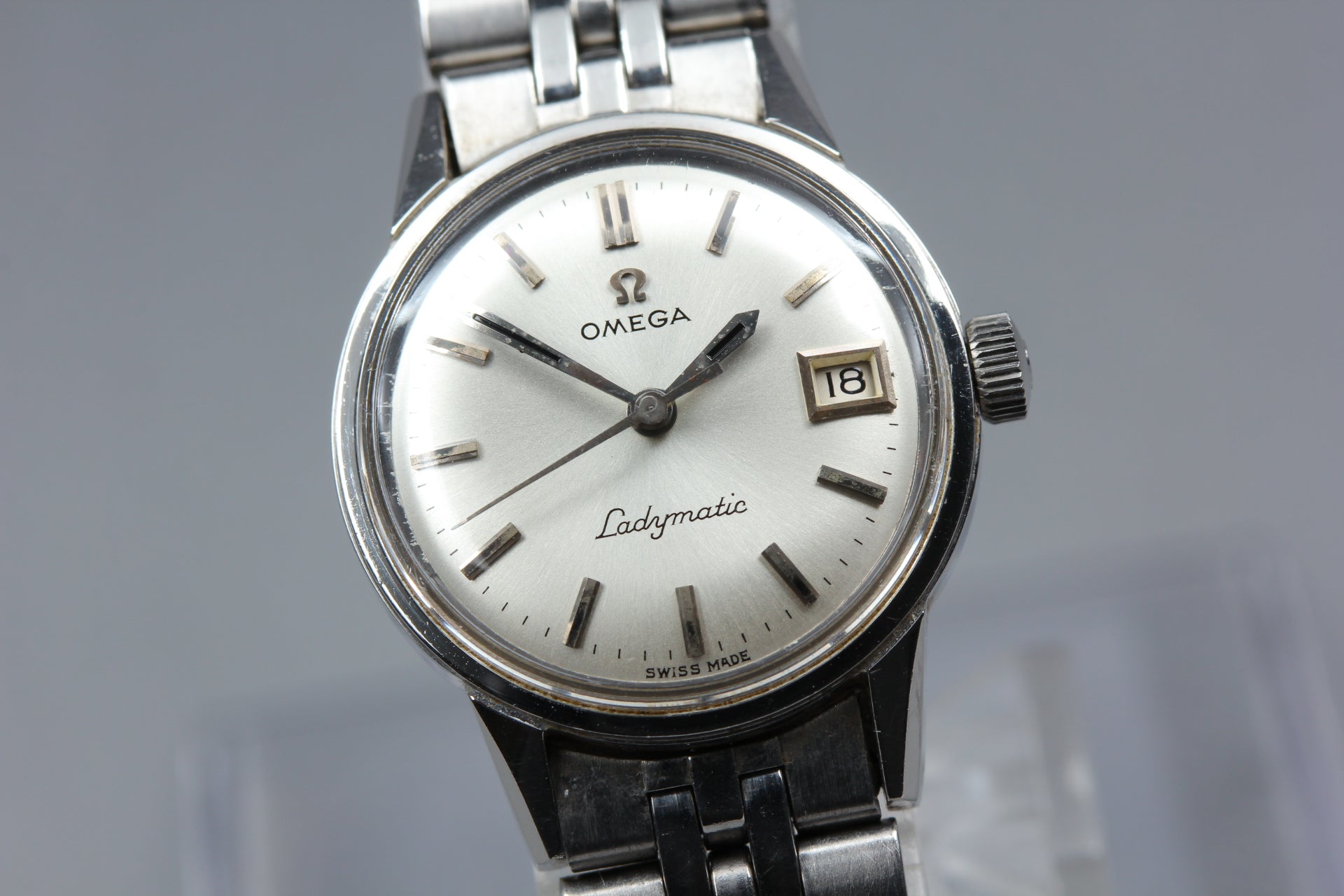 1965 Near MINT/Box, Paper OMEGA Seamaster Ladymatic 21mm 566.001 Automatic Women