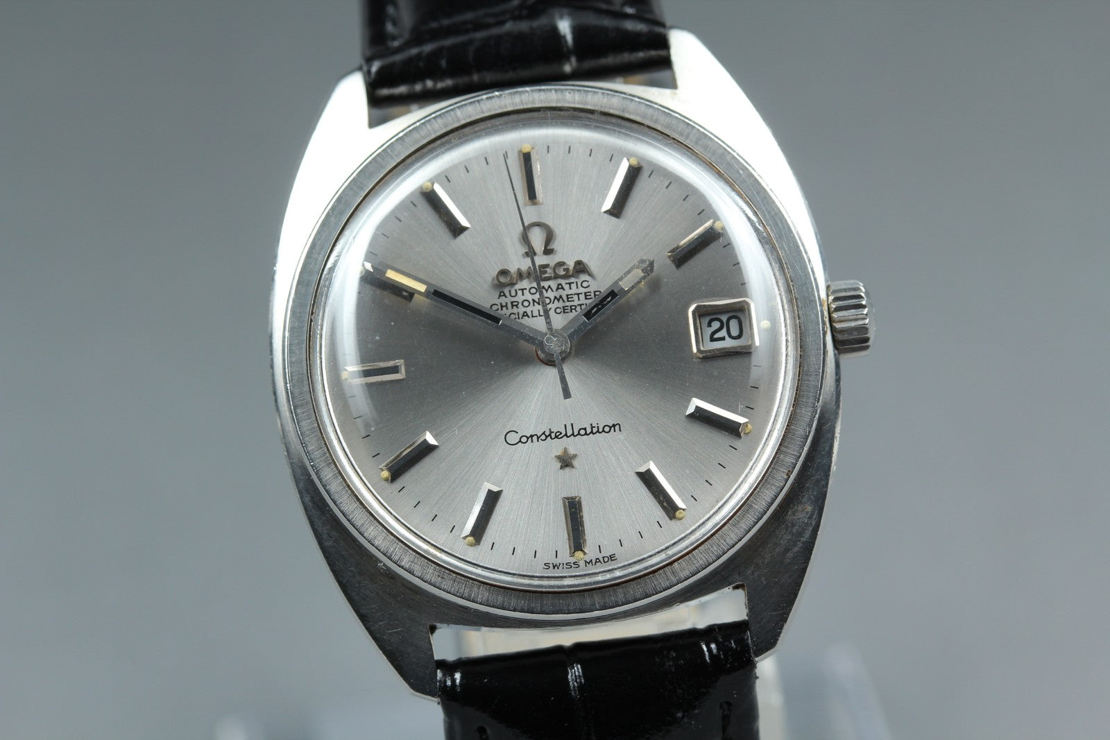 1971 Near MINT OMEGA Constellation 34mm 168.017 Automatic Silver Men's Vintage