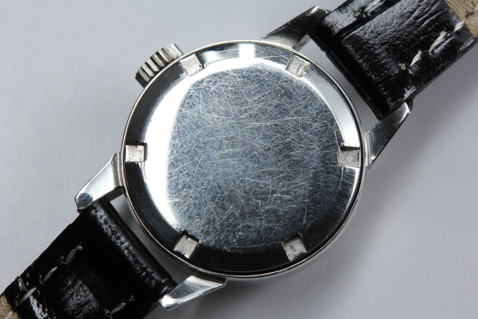 1958 Near MINT OMEGA Seamaster 21mm 10997 Manual White Dial Women's Vintage