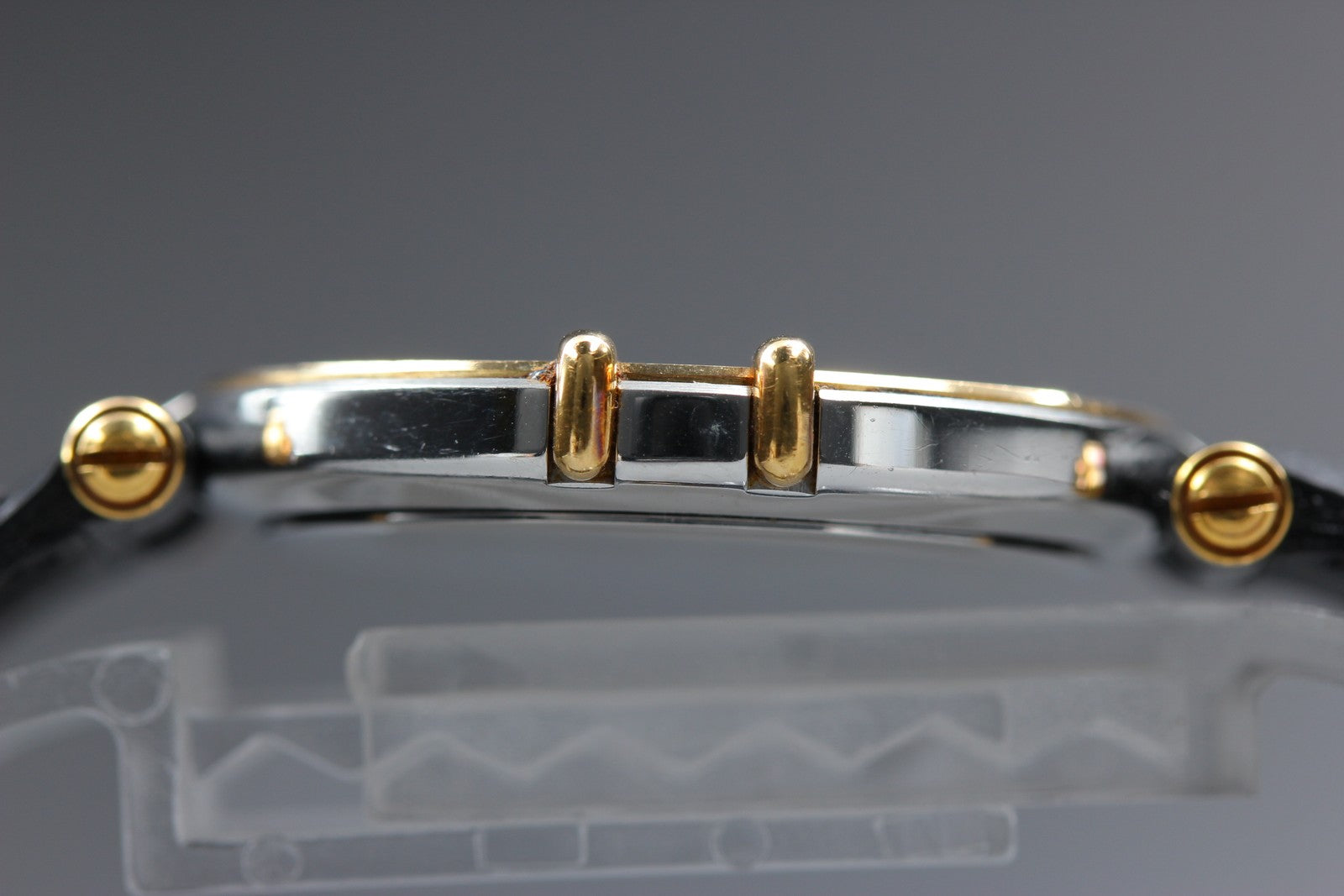 1988 Near MINT OMEGA Constellation 31mm 196.0360 Quartz White Dial Men's Vintage