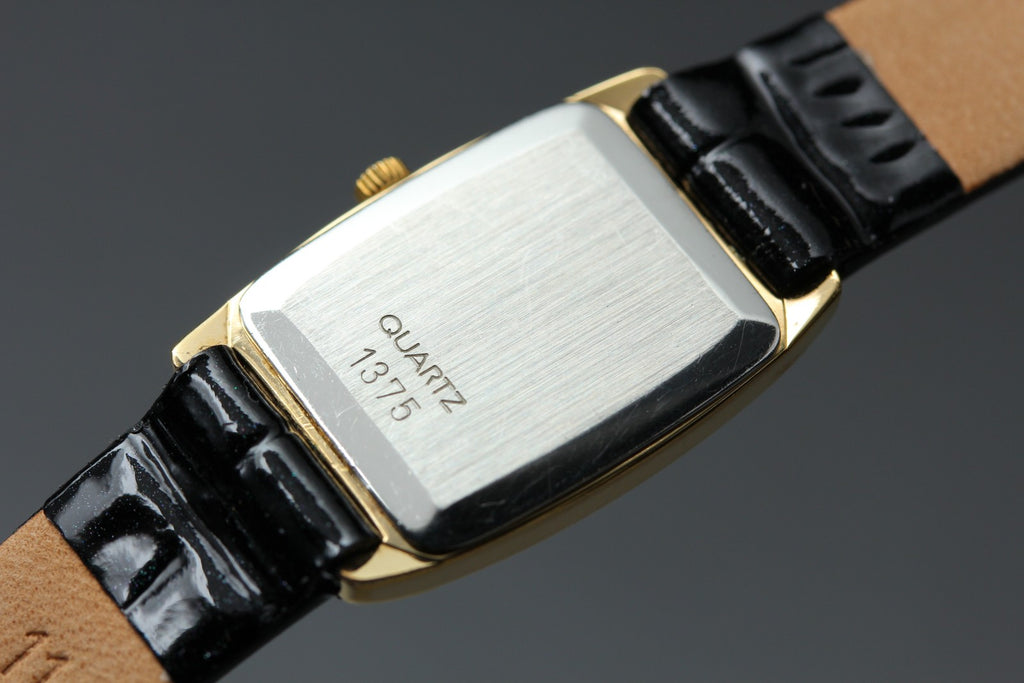 1984 Near MINT OMEGA De Ville 17mm 591.0270 Quartz Gold Dial Women's Vintage