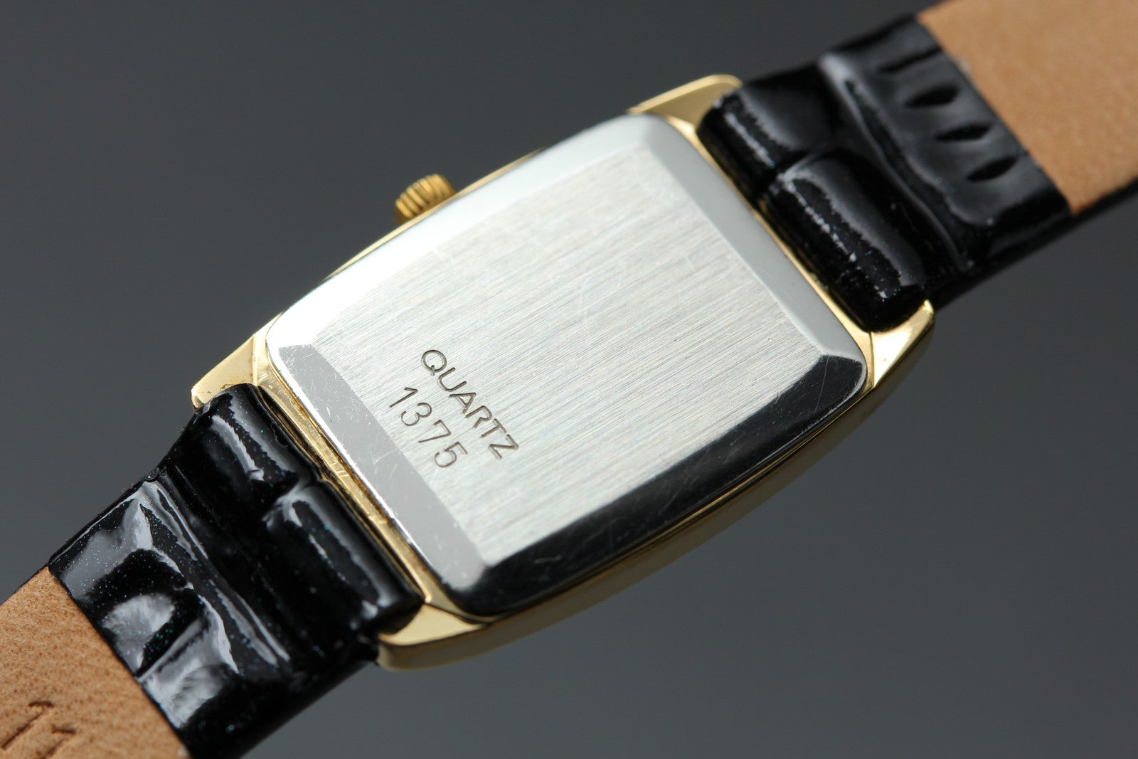 1984 Near MINT OMEGA De Ville 17mm 591.0270 Quartz Gold Dial Women's Vintage