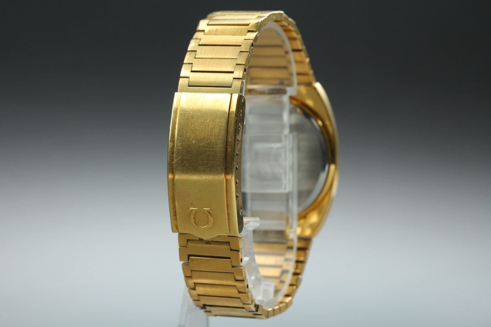 1979 Near MINT OMEGA Seamaster 35mm 196.0085 Quartz Gold Dial Men's Vintage