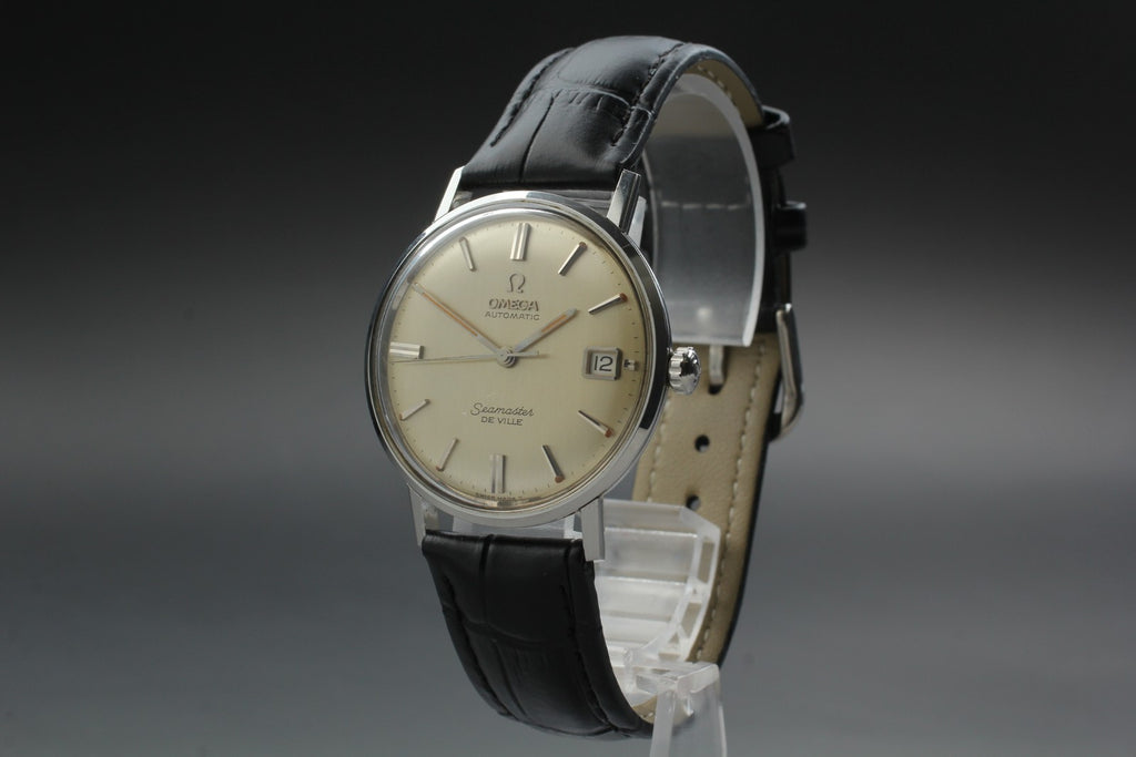 Near MINT OMEGA Seamaster De Ville 34mm Automatic Silver Dial Men's Vintage