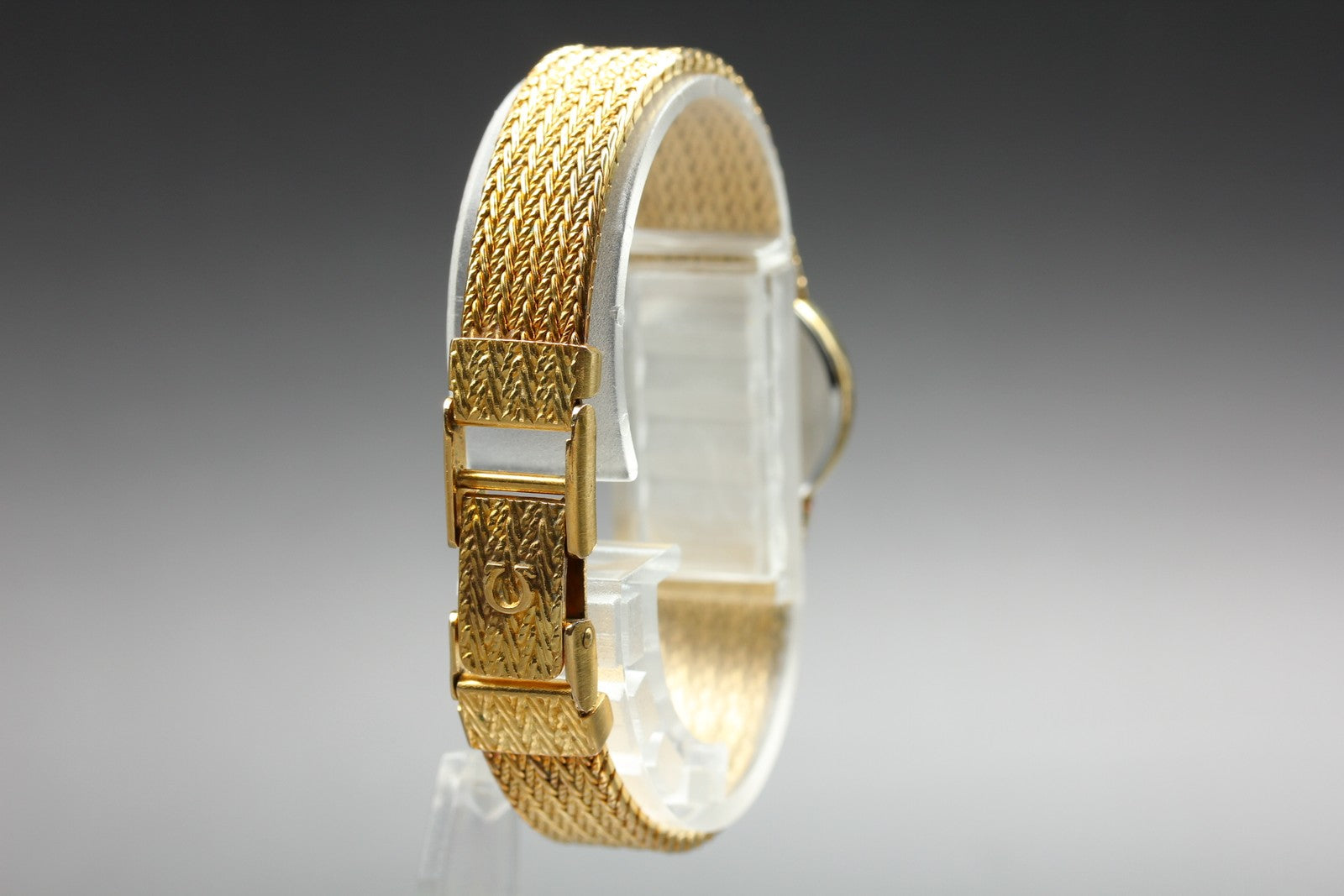 1984 Near MINT OMEGA De Ville 20mm 591.0306 Quartz Roman Dial Women's Vintage