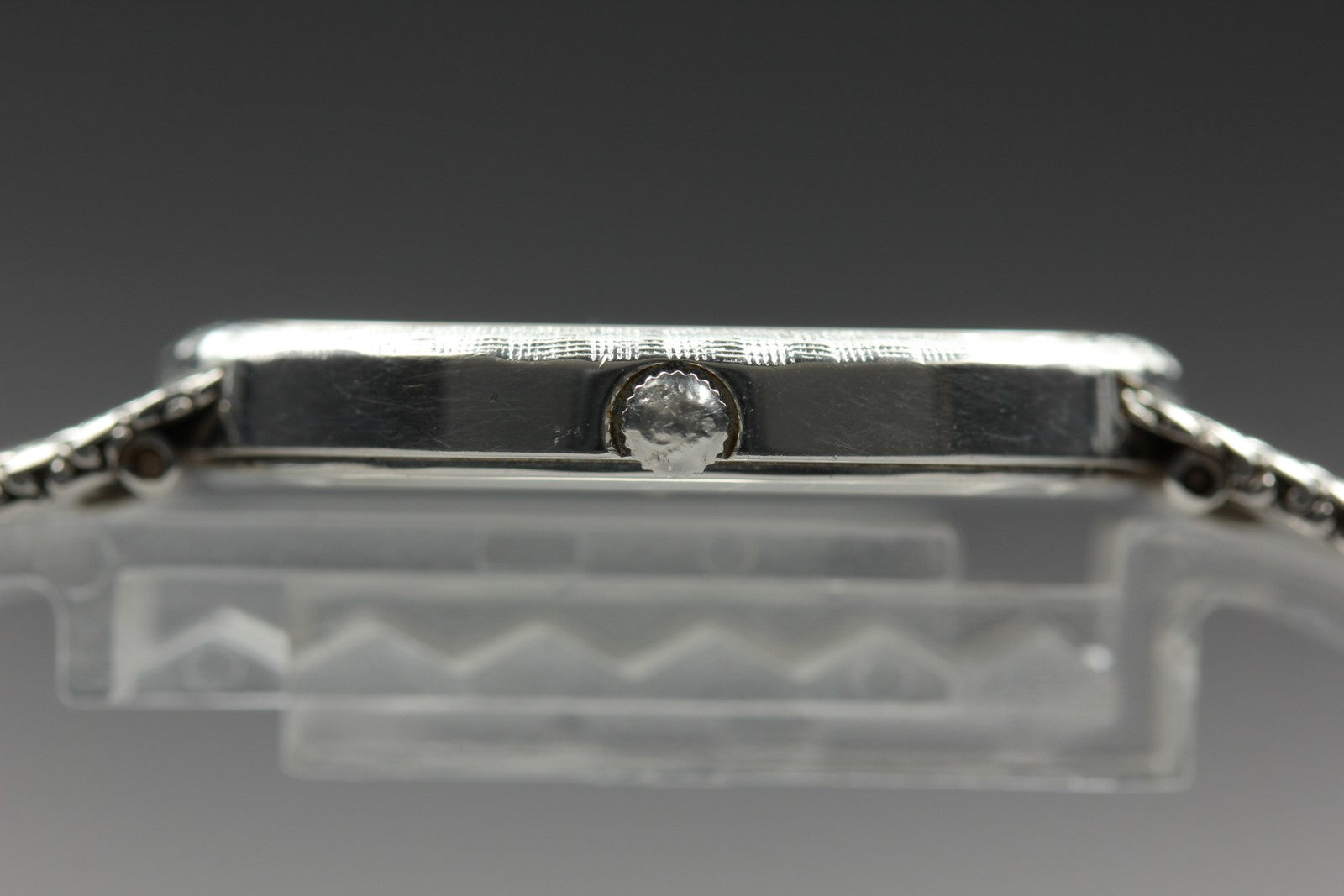 Near MINT LONGINES 976 3386 30mm Quartz Stainless steel Silver Dial Men Vintage
