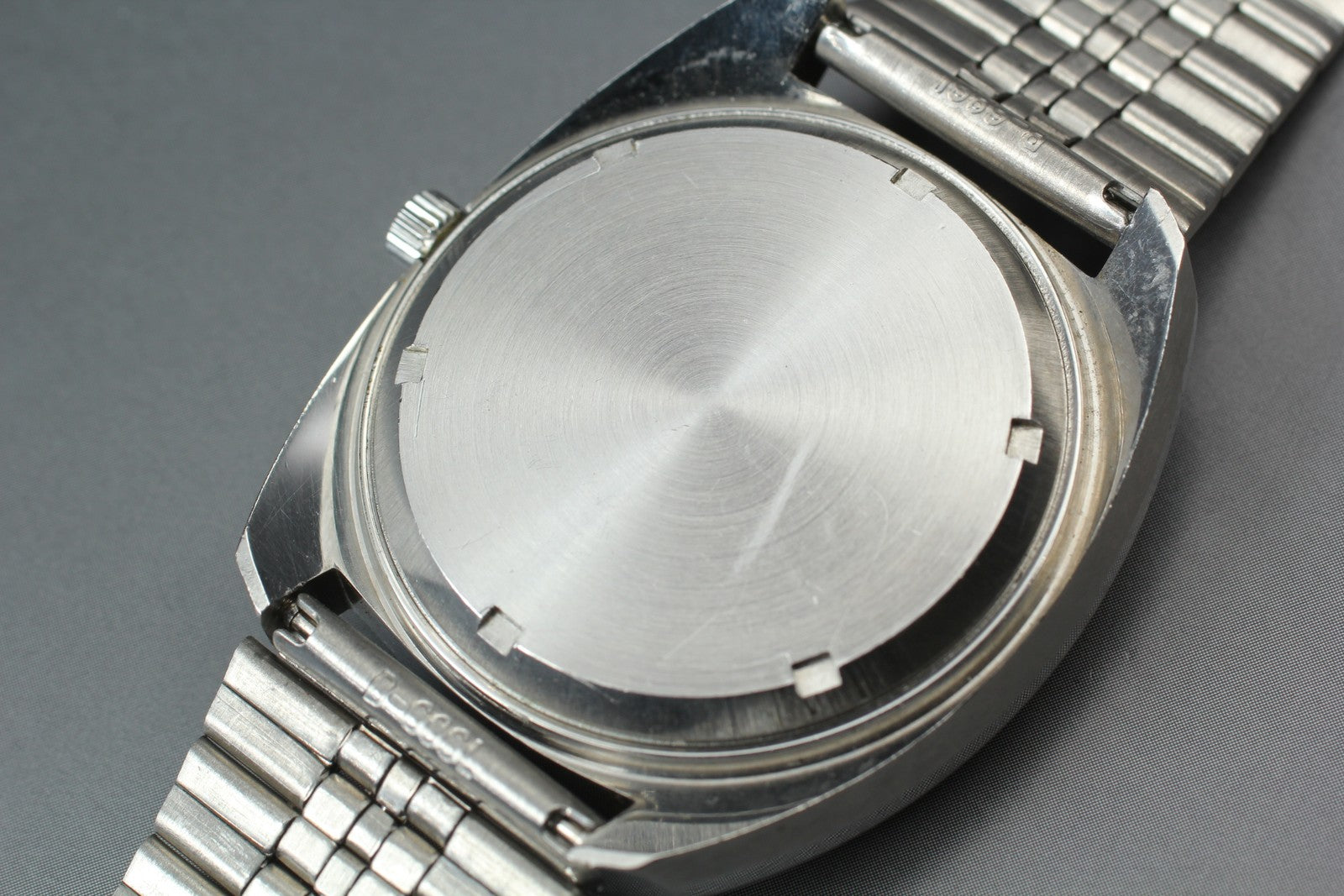 1972 Near MINT OMEGA Geneve Chronometer f300Hz 38mm 198.030 Quartz Men's Vintage