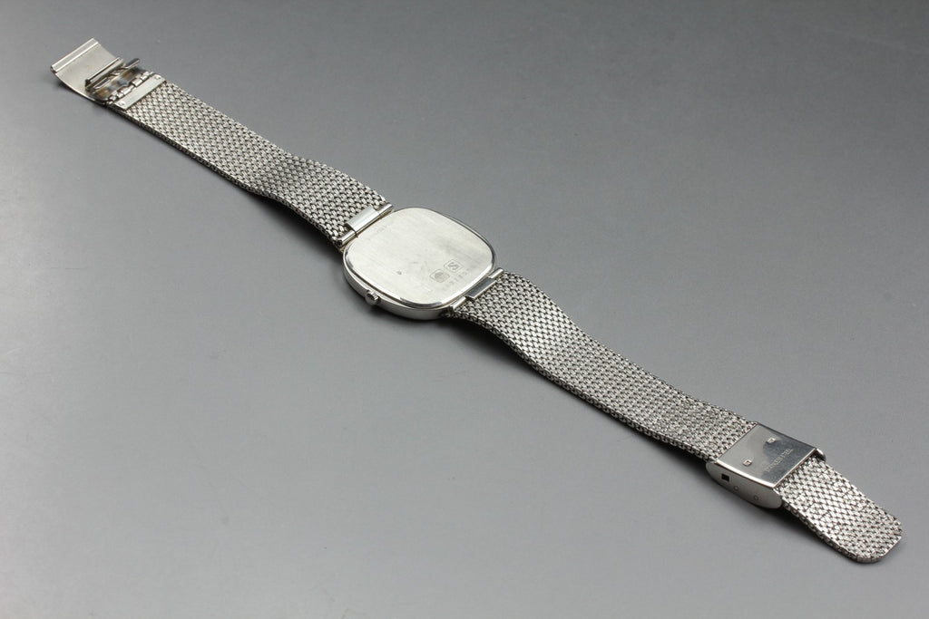 Near MINT LONGINES 976 3386 30mm Quartz Stainless steel Silver Dial Men Vintage