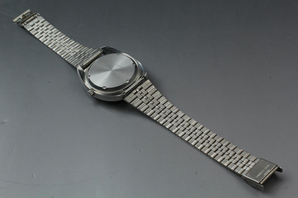 1972 Near MINT OMEGA Geneve Chronometer f300Hz 38mm 198.030 Quartz Men's Vintage