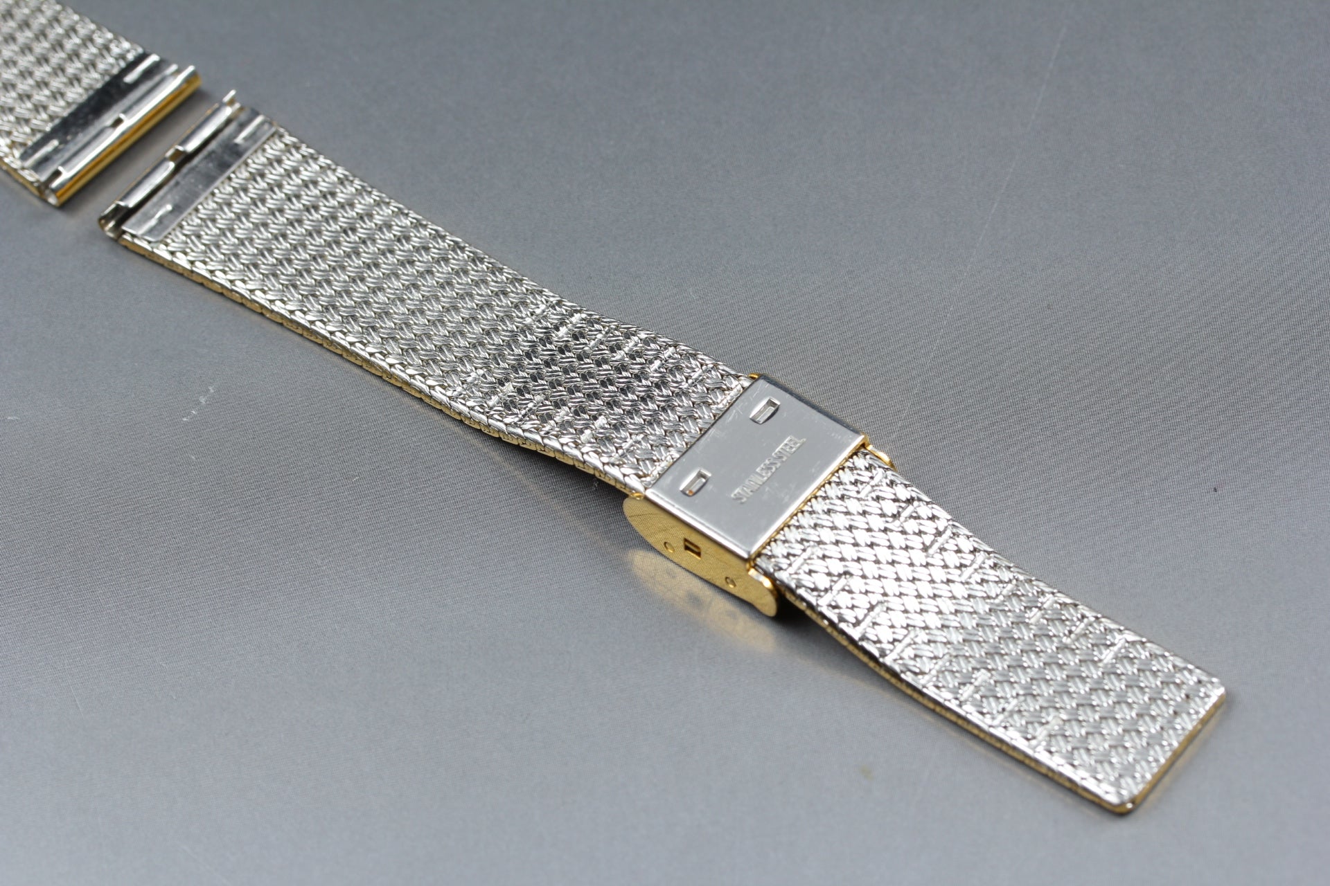 Near MINT OMEGA Milanese/Mesh Band 18mm Gold Plated Bracelet Men's Vintage