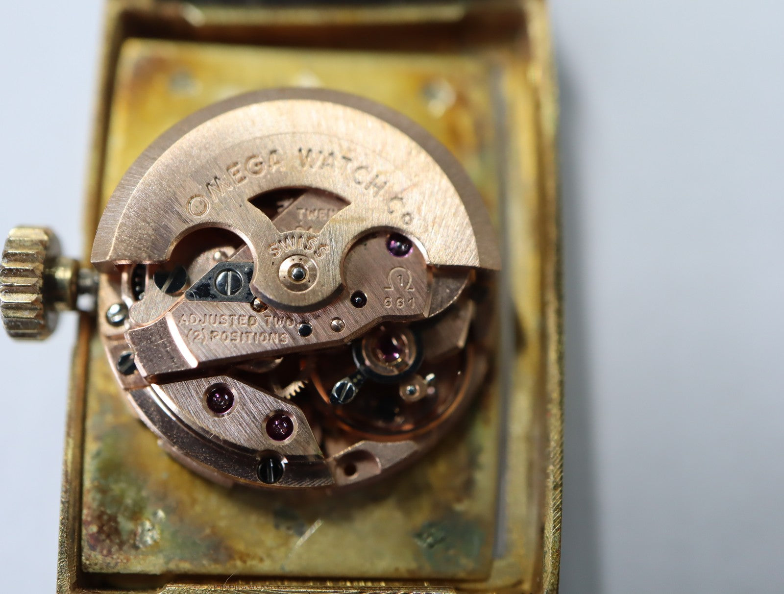 1969 Near MINT OMEGA De Ville 19mm 551.024 Automatic Gold Dial Women's Vintage