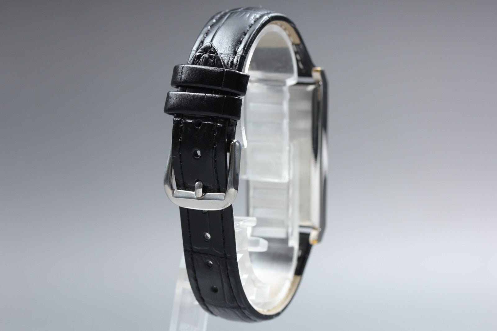 1971 Near MINT OMEGA De Ville Andrew Grima 21mm 511.0377 Manual Silver Unisex