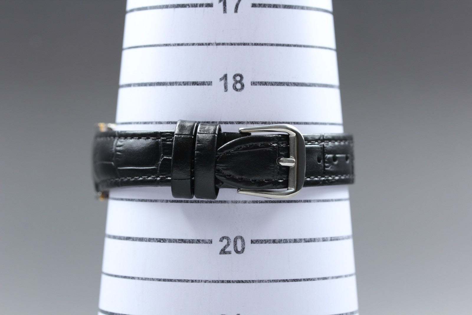 1971 Near MINT OMEGA De Ville Andrew Grima 21mm 511.0377 Manual Silver Unisex