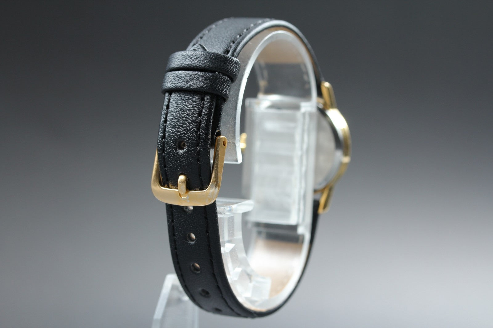 1978 Near MINT/Box OMEGA De Ville 24mm 511.0508 Manual Gold Dial Women's Vintage