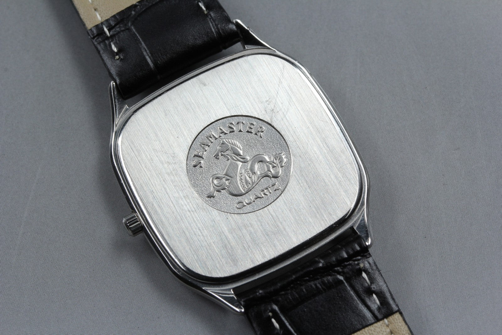 1980s OMEGA Seamaster 31mm 196.0311 Quartz Silver Roman Dial Men's Vintage Exc+5