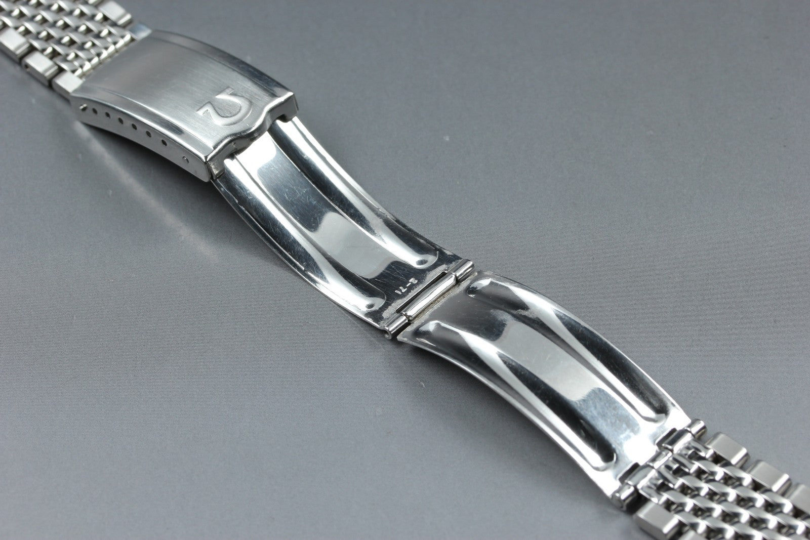 Near MINT OMEGA Beads of Rice Bracelet FF609/1037 18mm Silver Men's Vintage