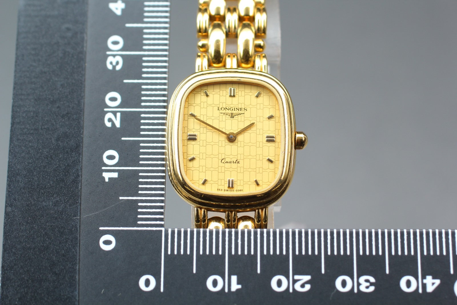 Longines 153 6981 21mm Quartz Gold Plated Gold Dial Women's Watch Vinatge Exc+5