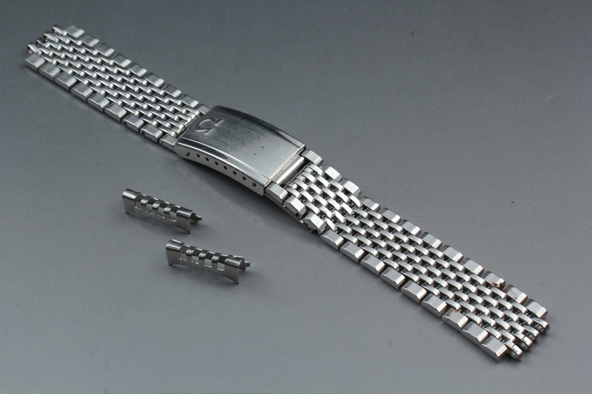 Near MINT OMEGA Beads of Rice Bracelet FF70/1503 18mm Stainless Steel Men's