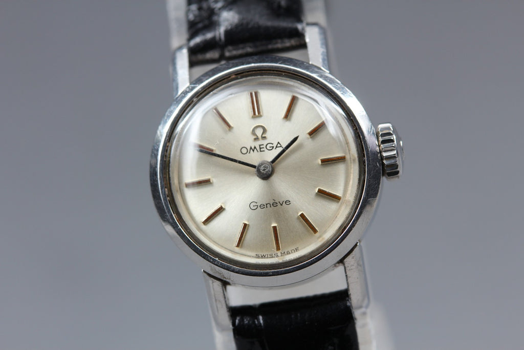 1963 Near MINT OMEGA Seamaster Geneve 19mm 515.003 Manual Silver Women's Vintage